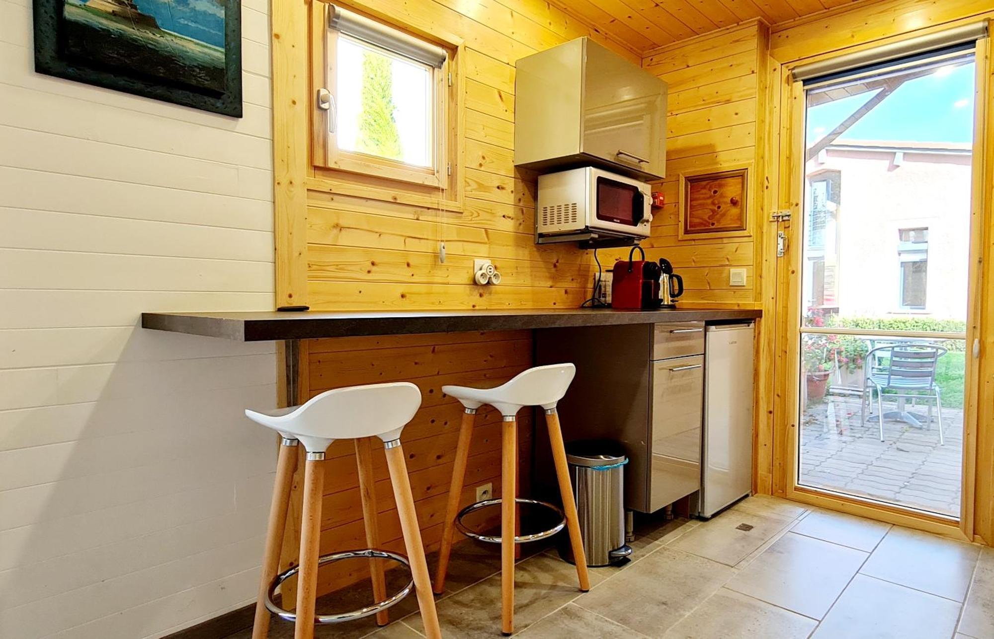 Cabane Cote Jardin Toulouse Exterior photo
